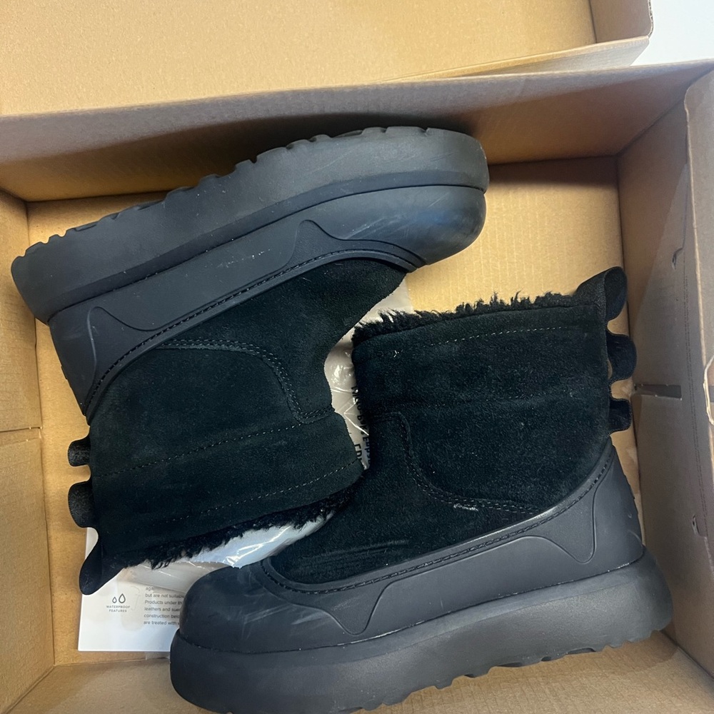 UGG Black Kids' Waterproof Boots Size 10 Toddler